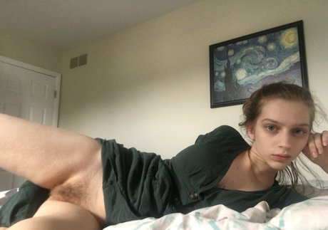 blonde natural onlyfans adult image