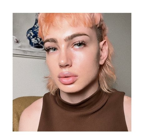 Bella Kuja high quality actress image