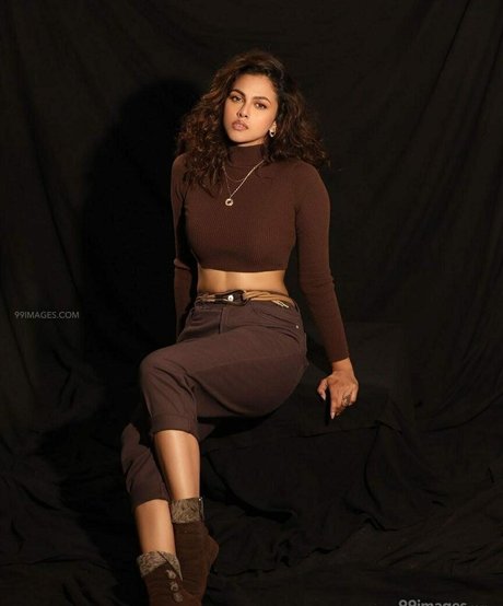 Adline Castelino star nude archive