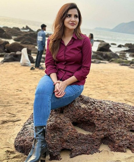 Ashu Reddy pornstar sexy galleries