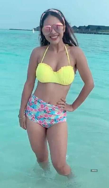 Neha Malik sexy actress pic