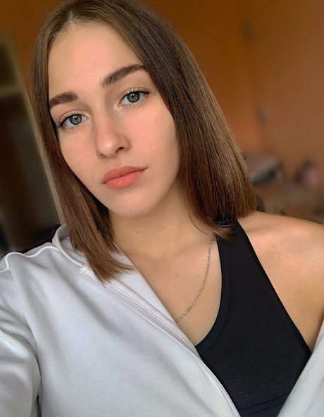 Sophie 5 nice pornstar img