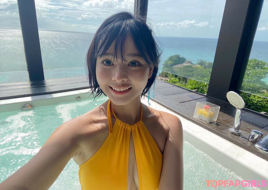 miholy model sex gallery
