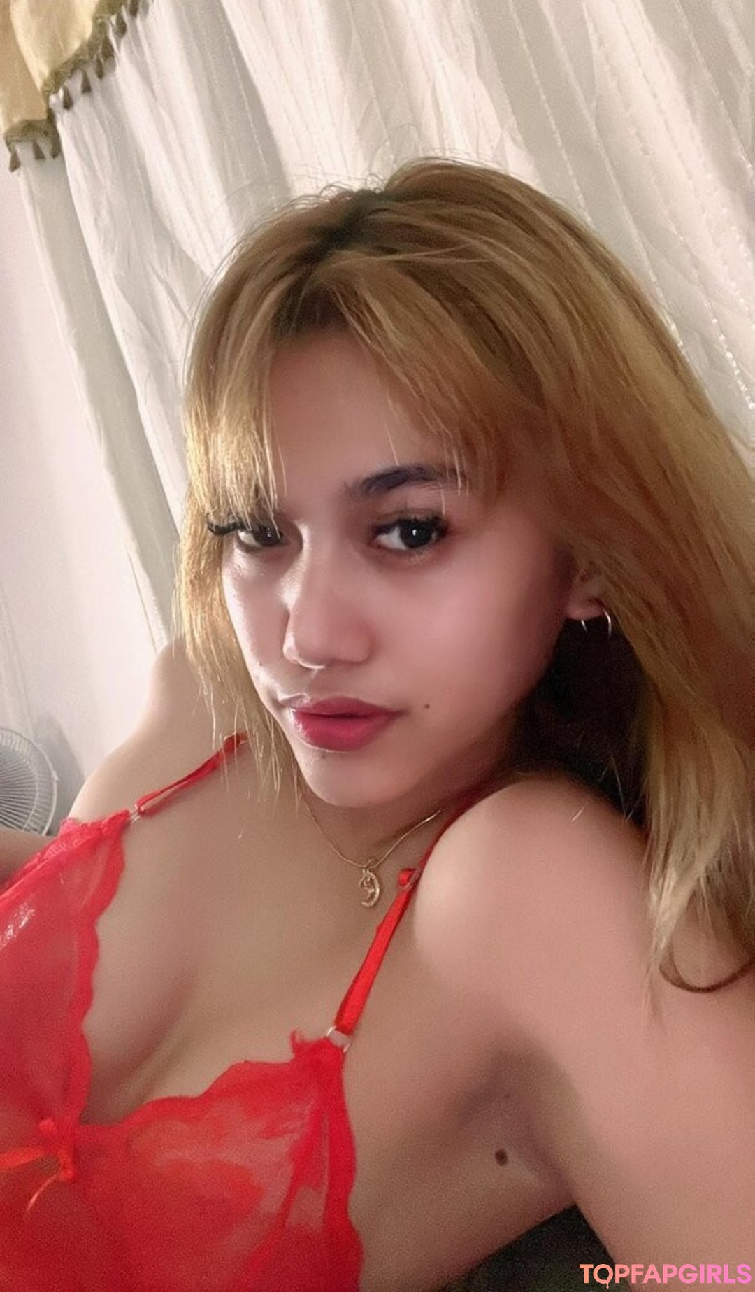 Denise Ryll Mana a beautiful pornstar picture