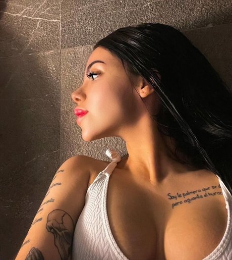 Claudia Guajardo actress img