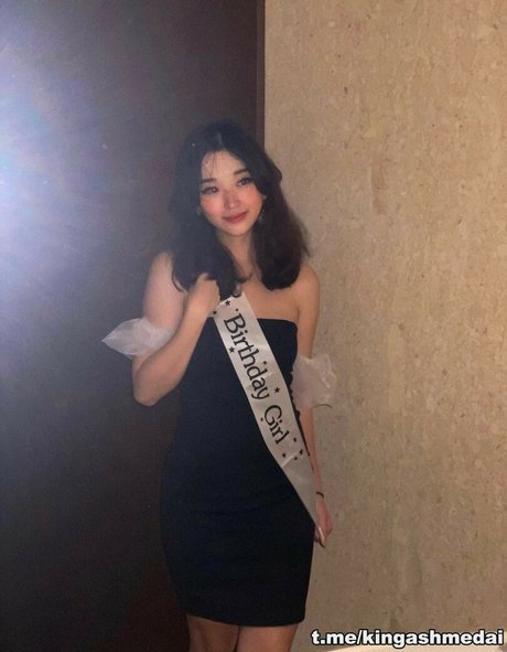 Livy Renata profile image