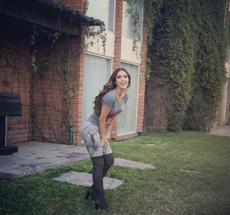 milf glasses onlyfans free xxx galleries