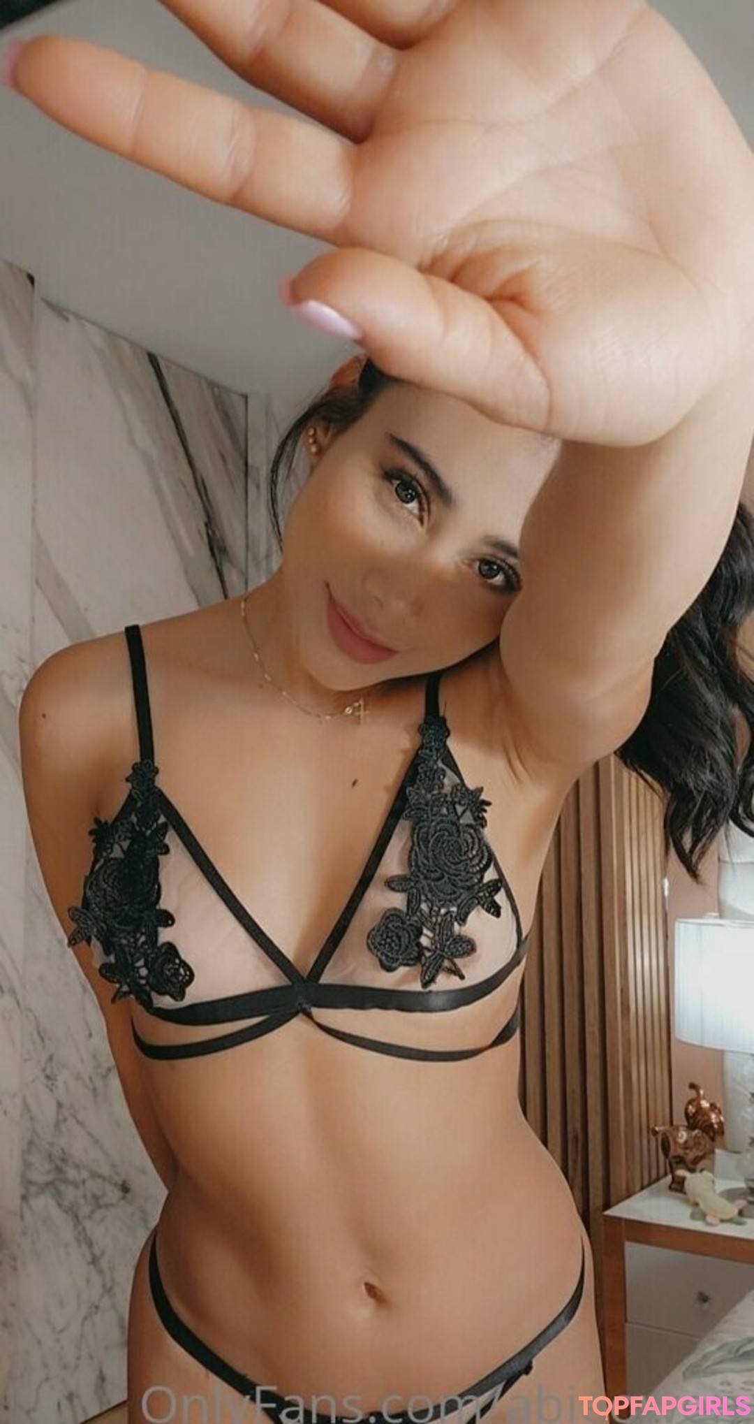 abie owen top profile image