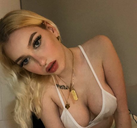 _lilsauvage_ pornstar top images