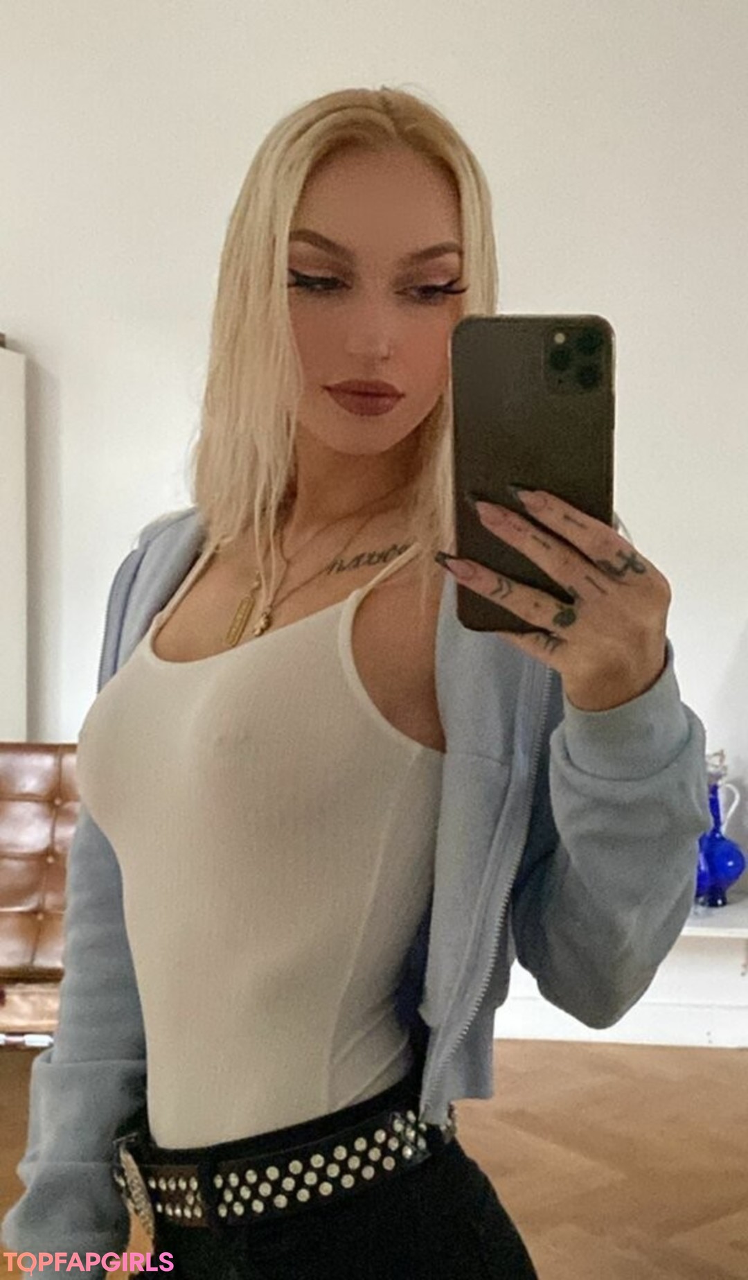 lilsauvage model sex pics