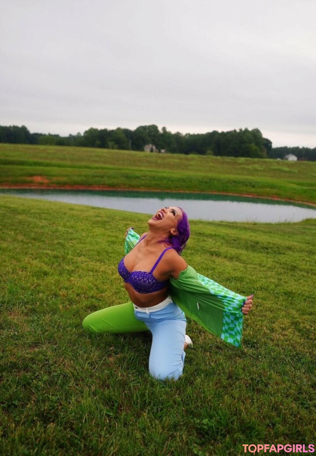 Salina De La Renta pornstar art pic