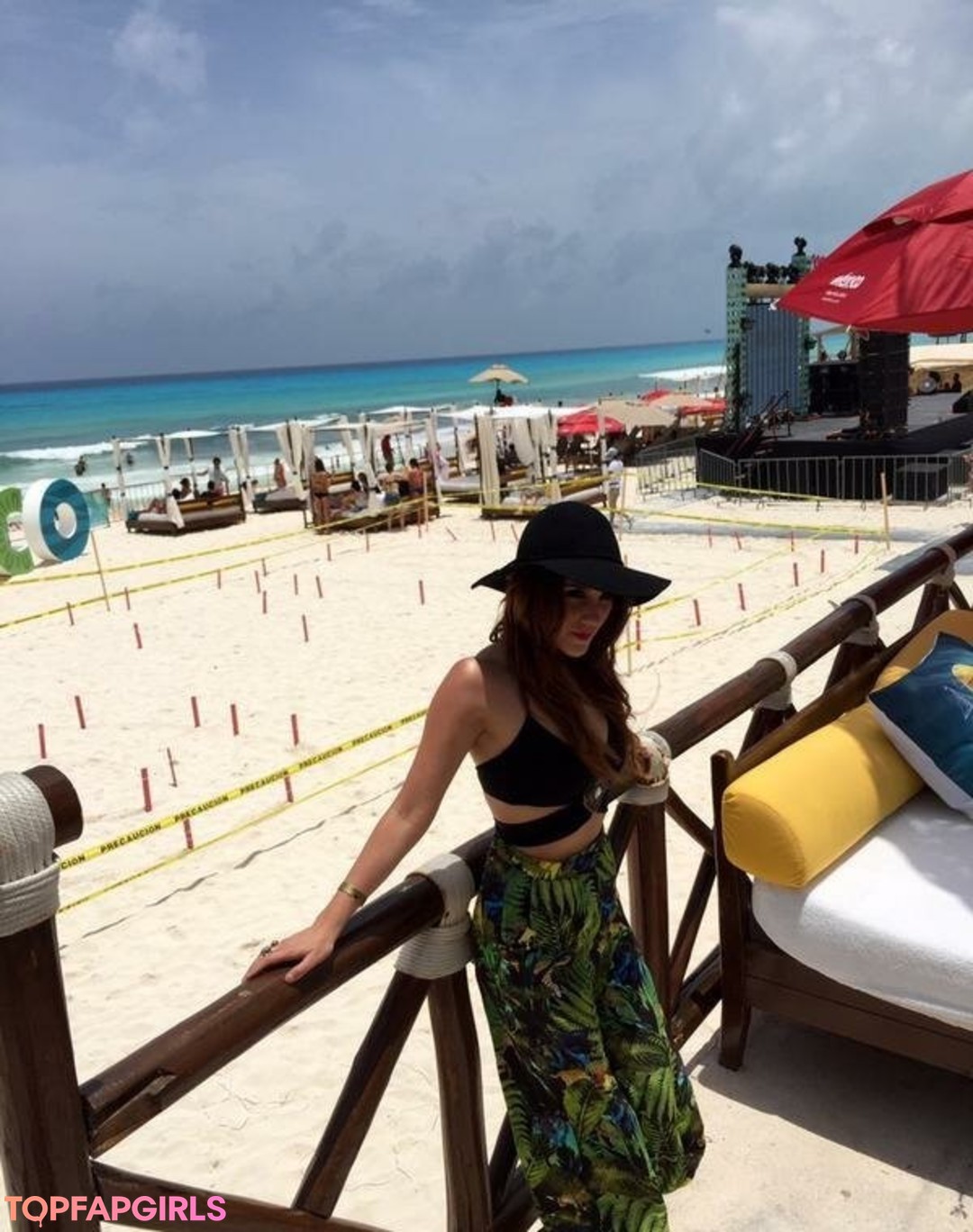 pink hair onlyfans hot porn picture