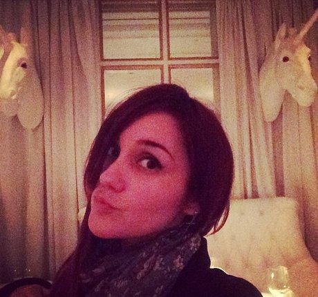 skinny brunette onlyfans pornos gallery