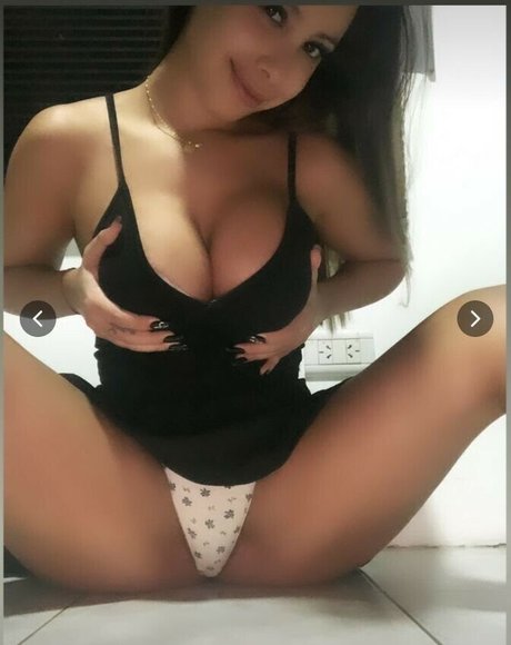 Johanna Belen star pretty pic