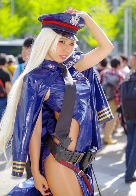 Madokameron adult model pictures