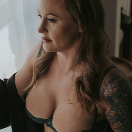 VixenActual nudes model pics