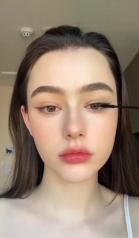 Dasha Tarab top profile image