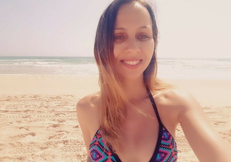 Jennie Naz pornographic model images