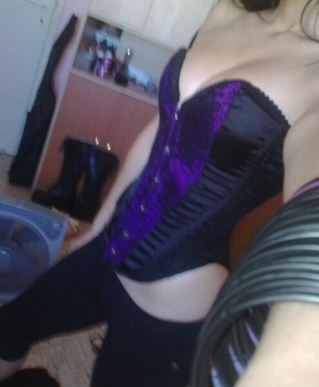 Jennie Naz model hd archive