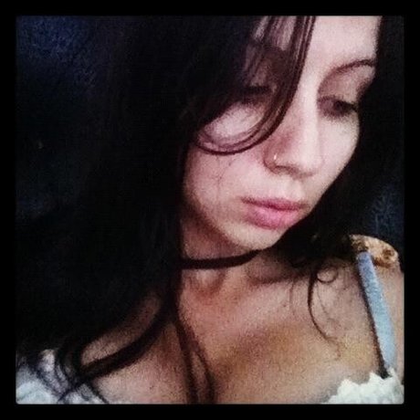 Jennie Naz model adult photos