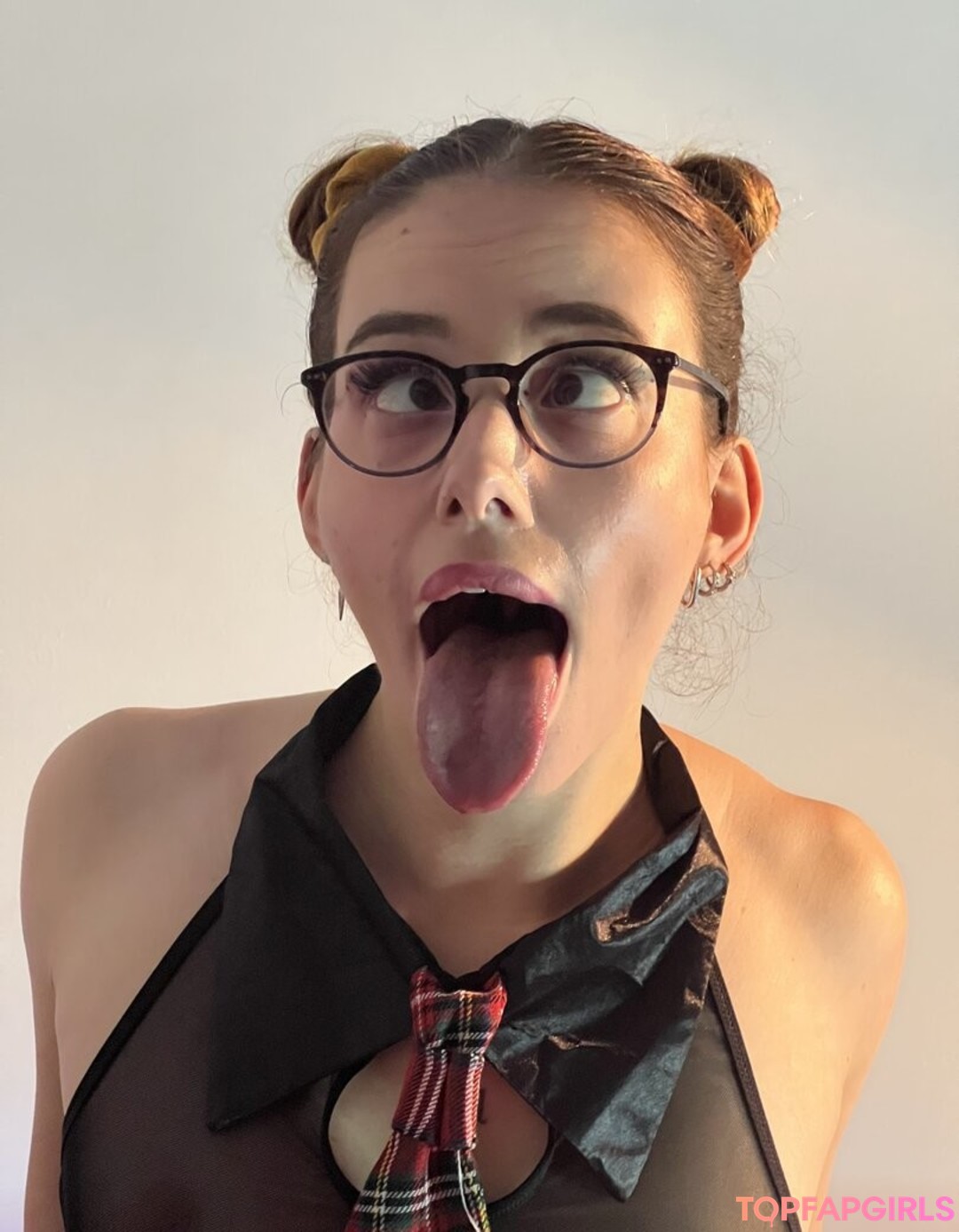 Lolawoo nude actress image