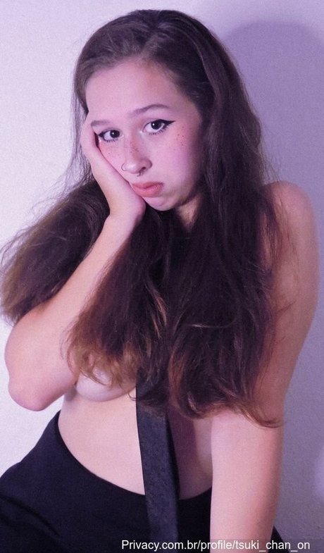 Tsuki Chan pornographic star galleries