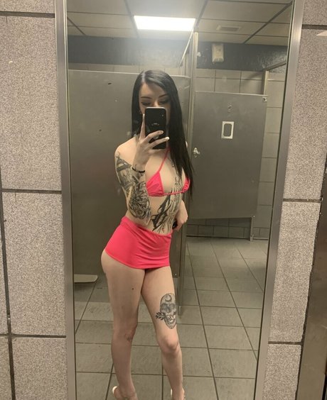 ButaneBunni adult model pictures