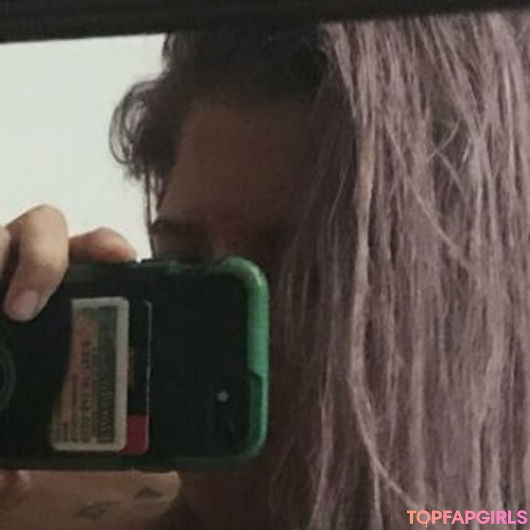 Melissa Sensi pretty actress pics