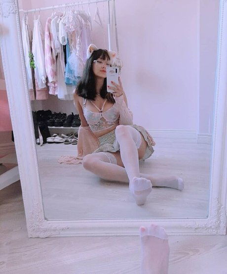 Himebunni model naked images