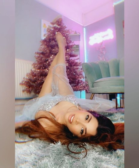 blonde masturbating onlyfans sex images