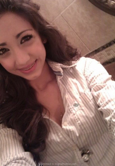 Celia Babe free star photo