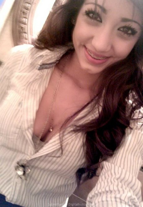 Celia Babe beautiful actress img