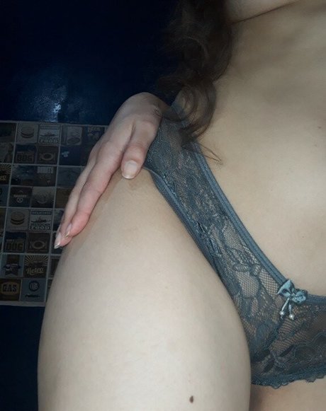 A Secret Girl star hot images