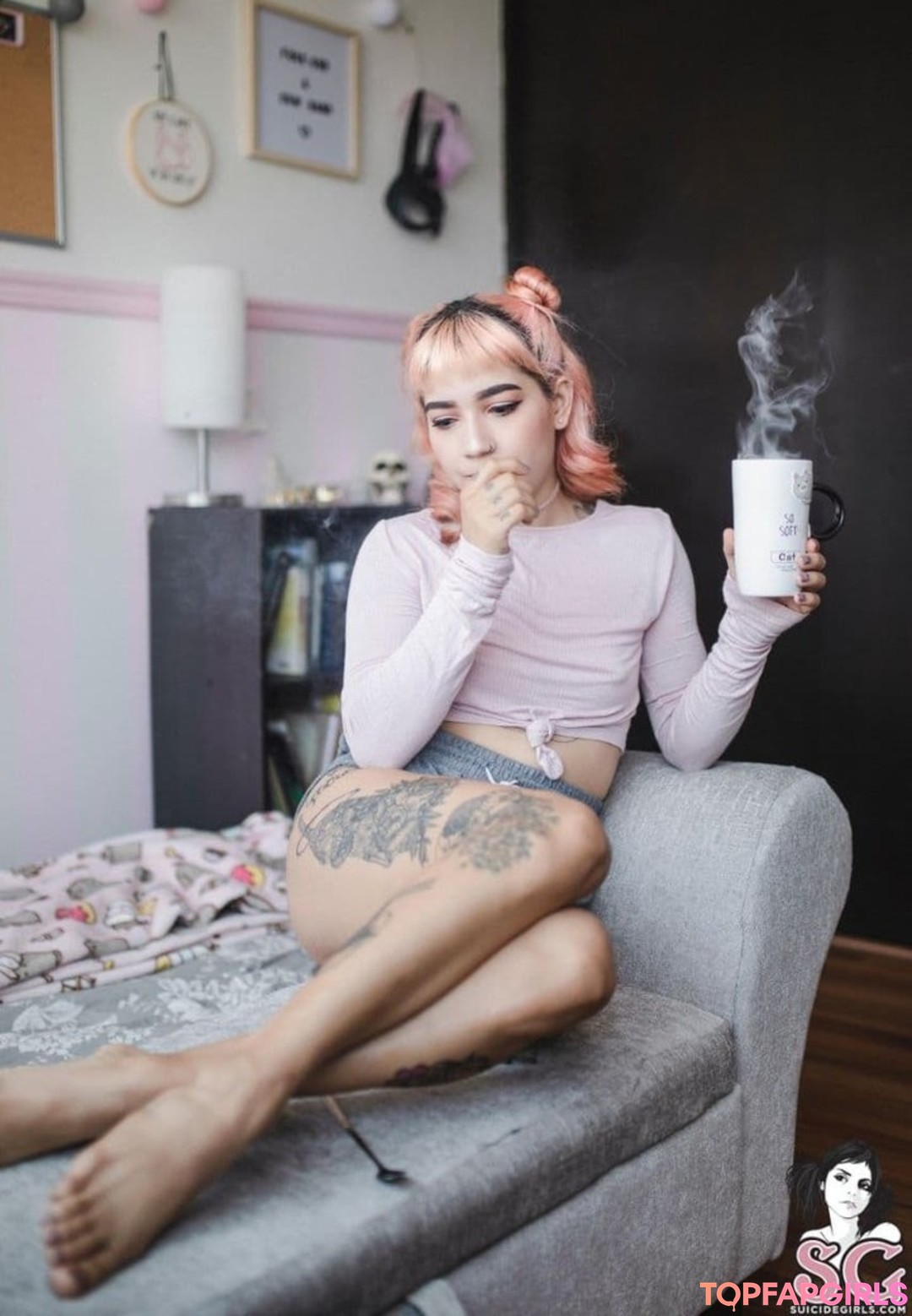 Haruki Muracallme sexy model gallery
