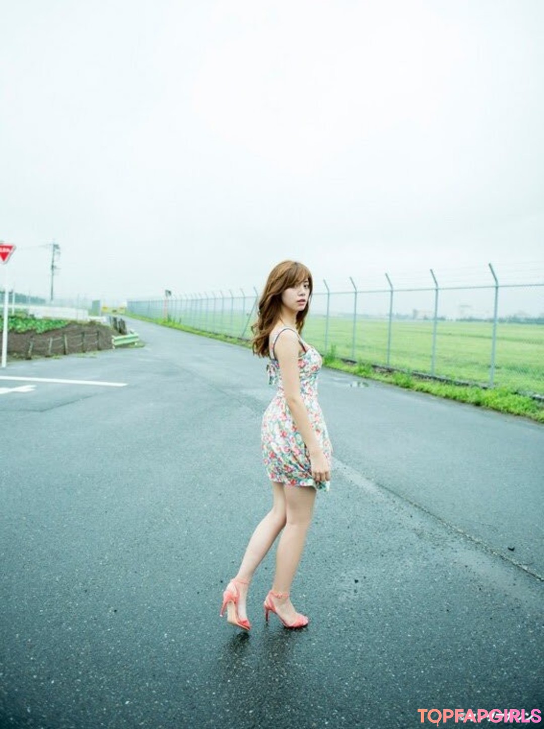 Elaiza Ikeda erotic actress images