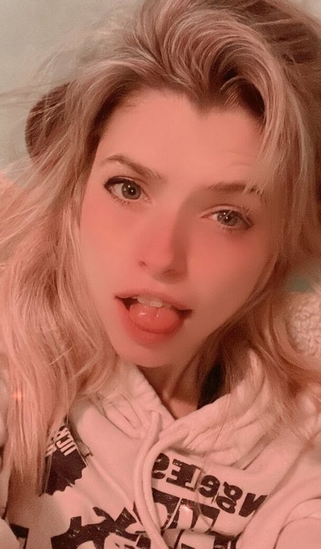 Thejamplan nudes actress photos