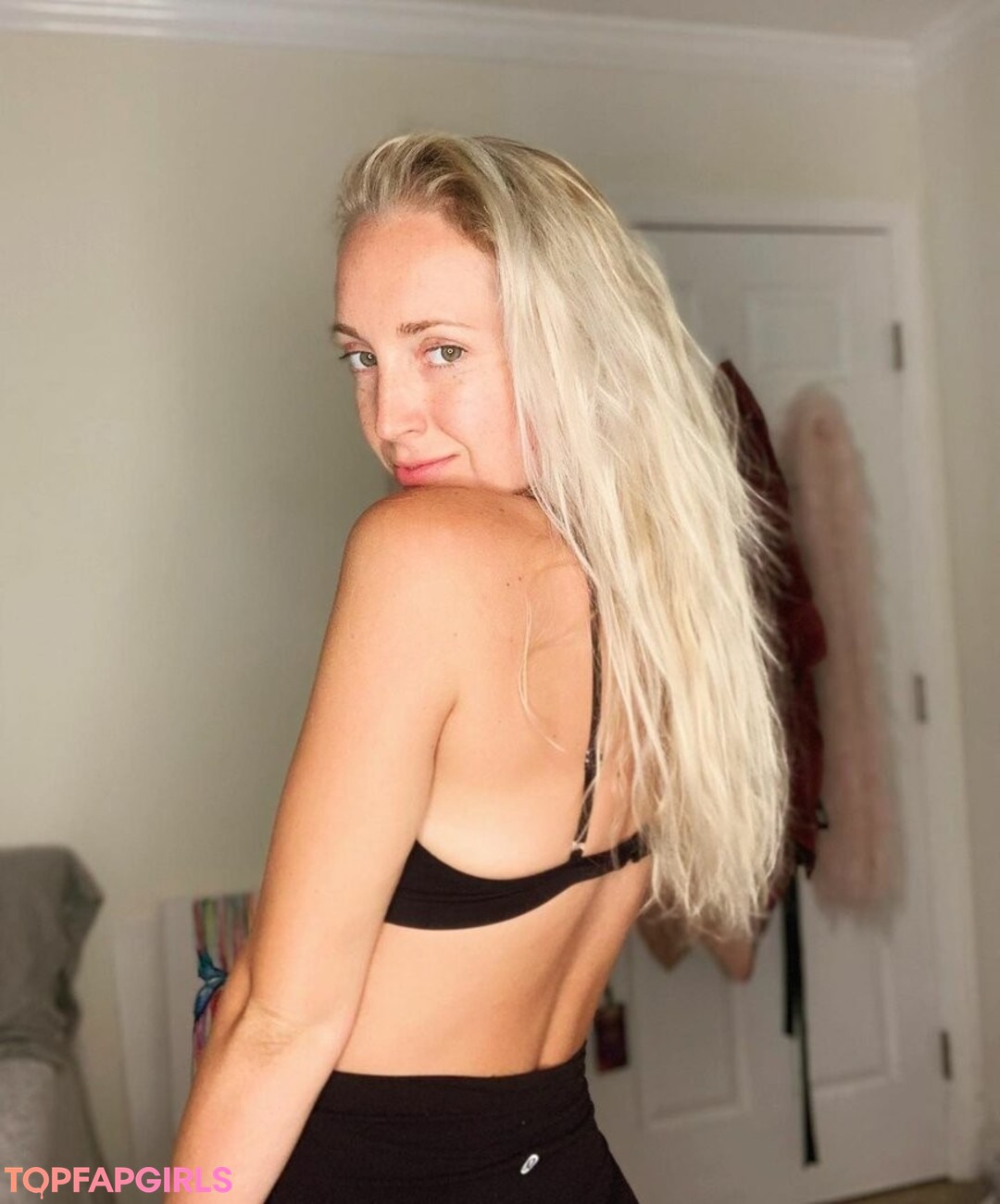 the jeneva pornstar beautiful pictures