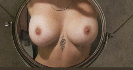 Lucia Scharwz model hd img