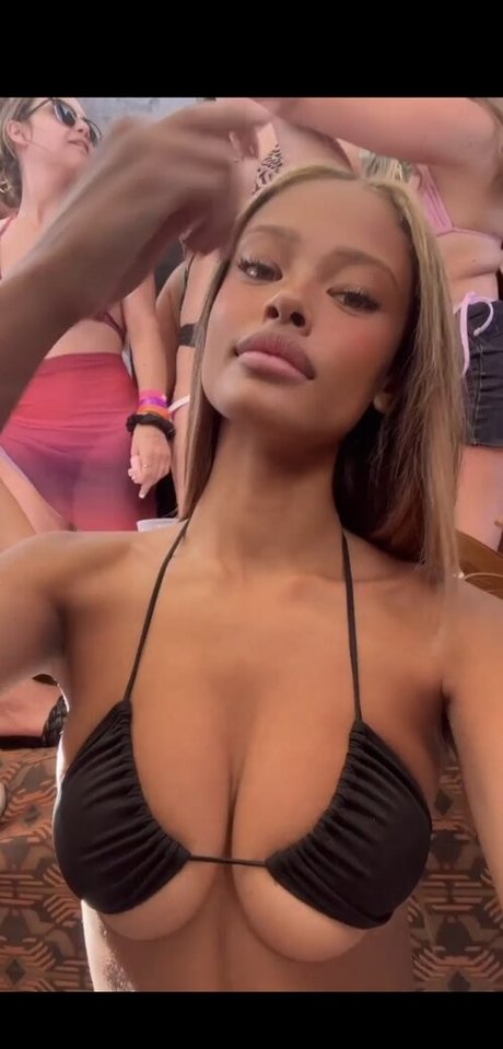 Vinetrria Vinetria pornstar images