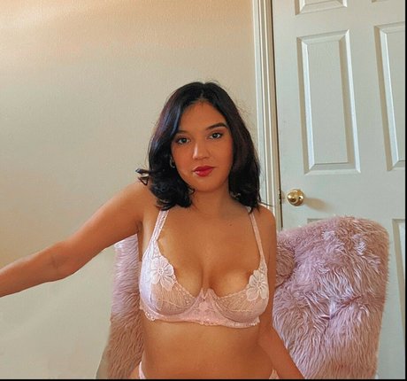 Valeria Flores sexy actress picture