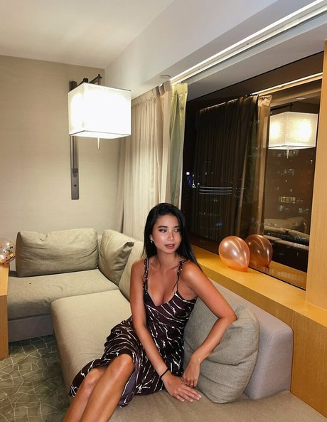 angelinooor model nude pic