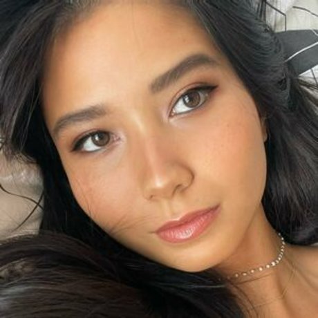 angelinooor model best pic