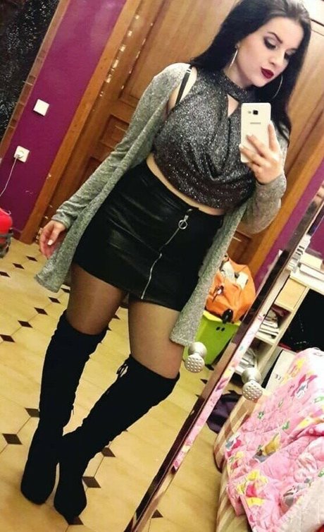 Theodwra Drinia star erotic gallery