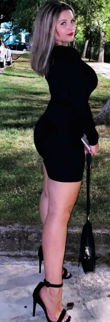 Theodwra Drinia pornstar nude images