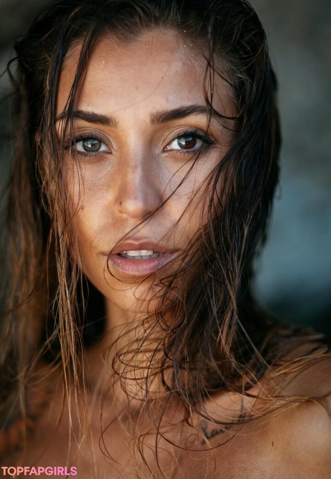 Mina Winkel xxx model gallery