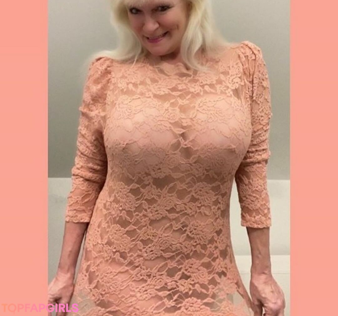 Sandie Lee exclusive actress picture