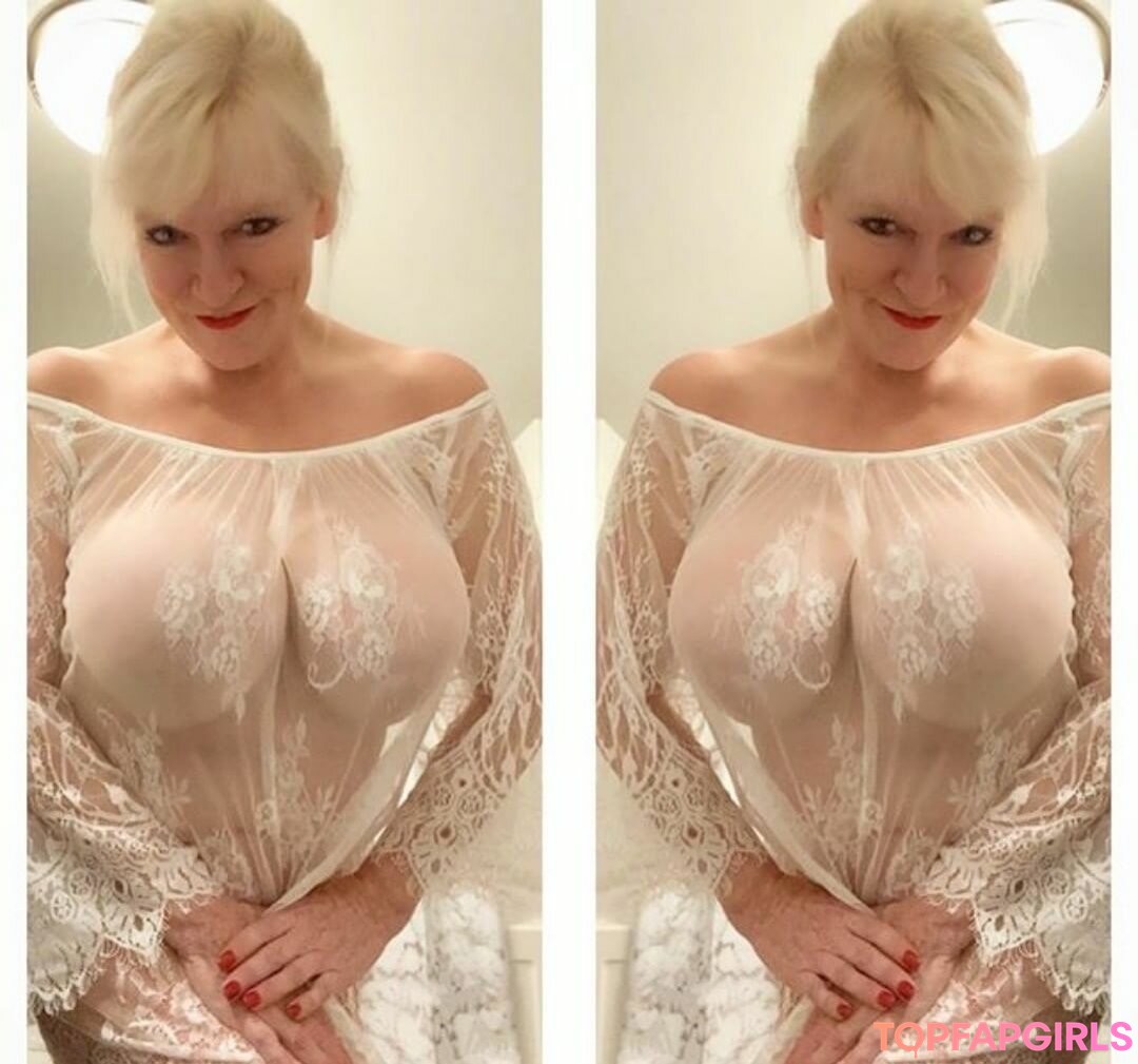 petite nude onlyfans hot naked images