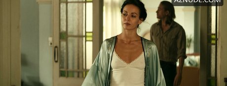 Antonia Desplat model beautiful image