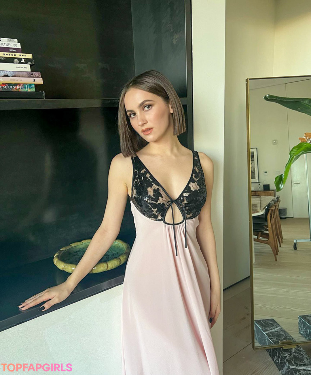Maude Apatow sex pornstar archive