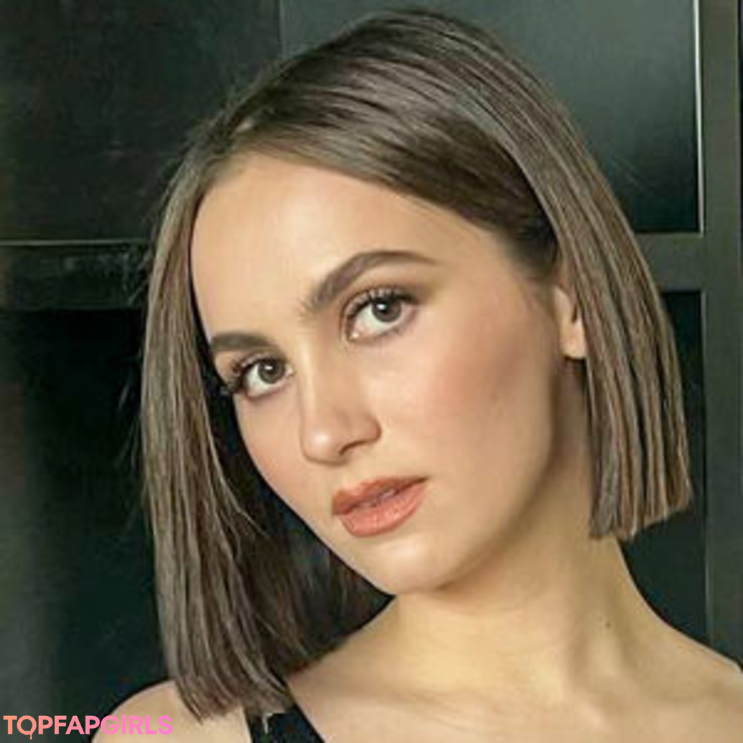 Maude Apatow art star pic